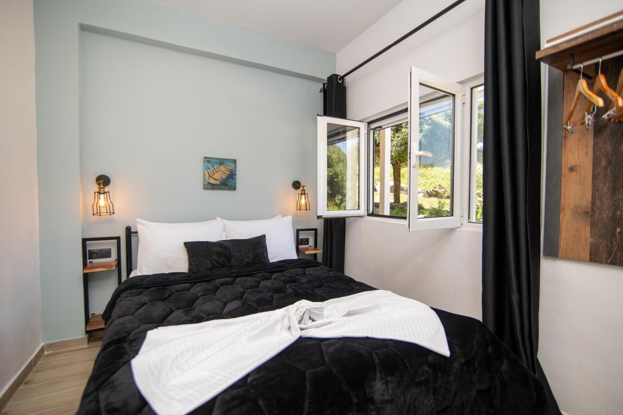 Armoniahousesuites Peritheia Екстер'єр фото